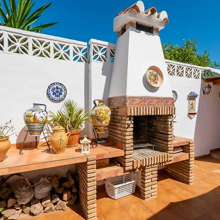 Cubo's Palacio Valdes Villa