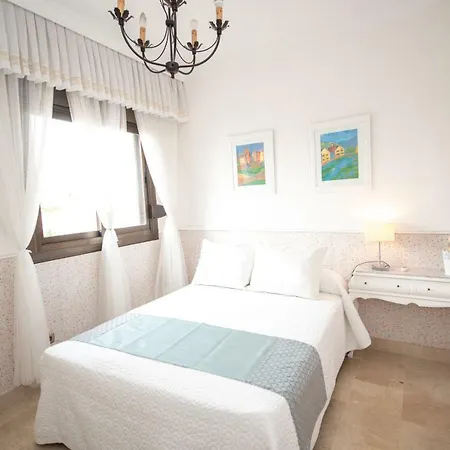 Villa Cubo's Palacio Valdes Torremolinos